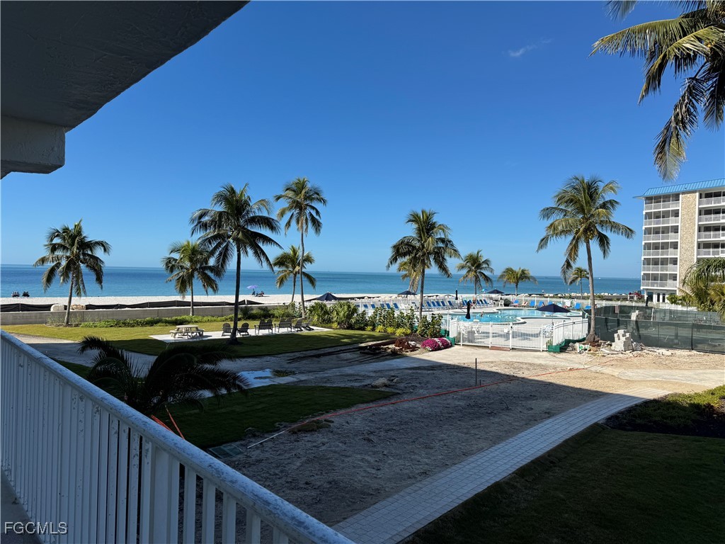 25750 Hickory Boulevard 254