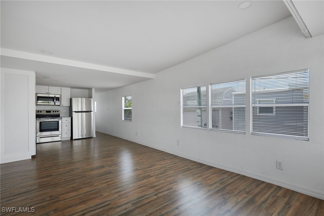 5558 Palm Beach Boulevard 214