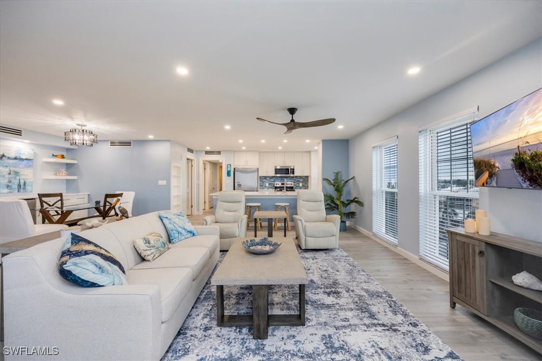 3483 Gulf Shore Boulevard N 604