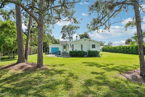 4331 Tarpon Avenue SW Bonita Springs FL 34134