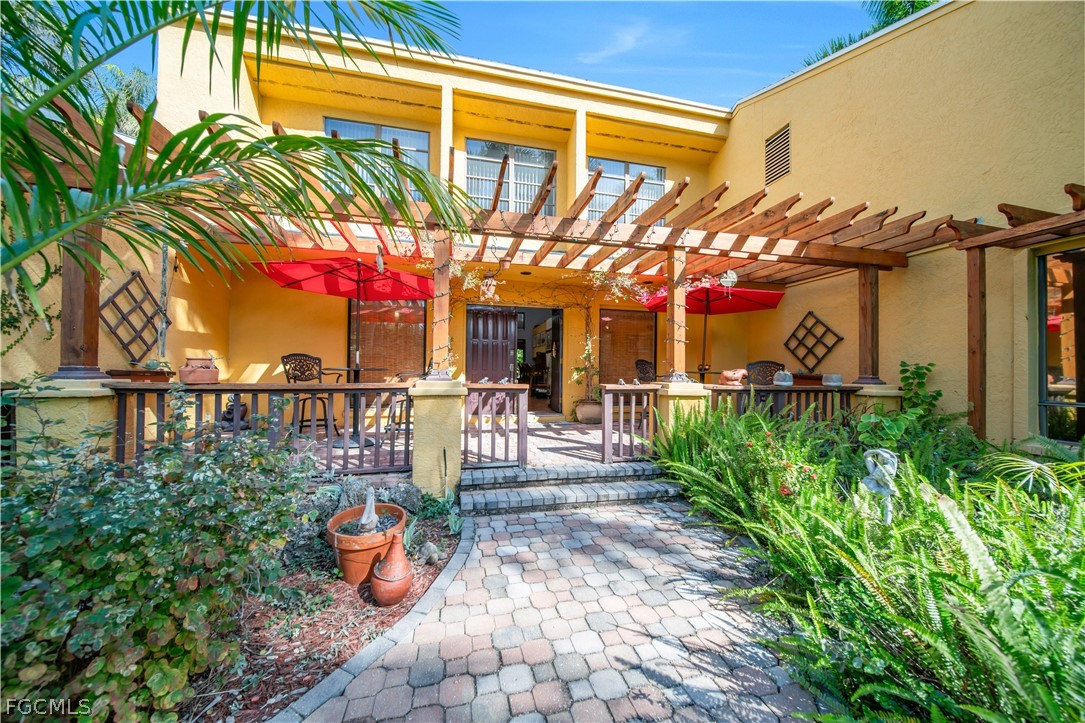 184 W Mariana Avenue