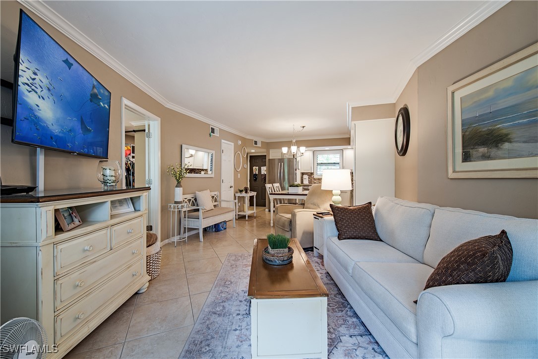 1015 Anglers Cove G203