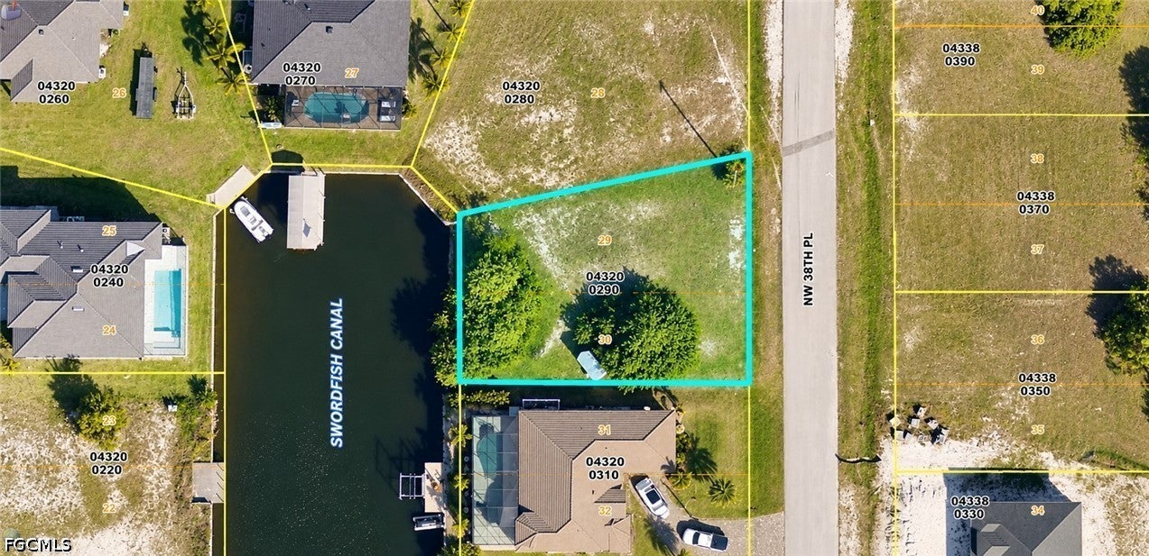 2372 NW 38th Place