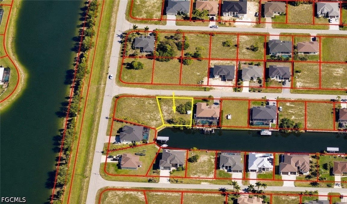 2372 NW 38th Place