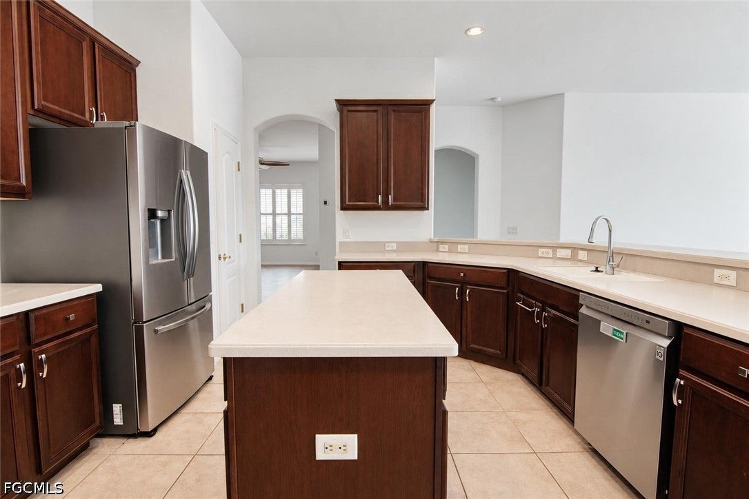 2656 Fairmont Isle Circle