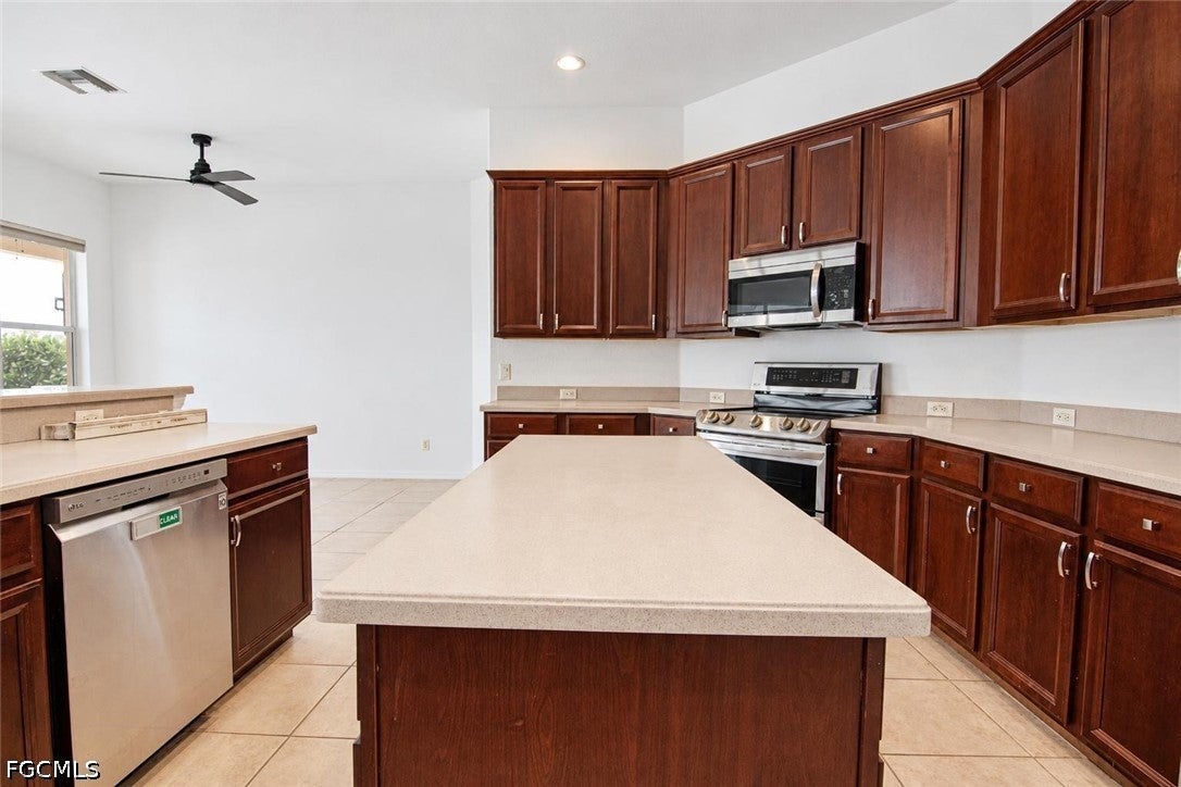 2656 Fairmont Isle Circle
