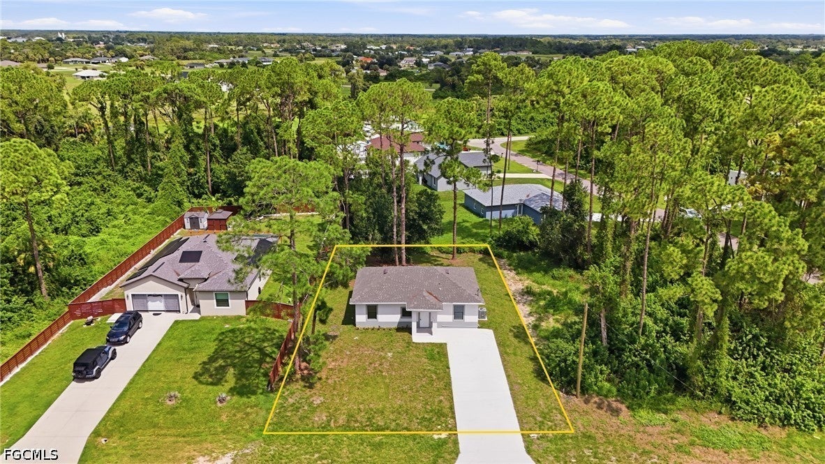 3052 S Beechwood Circle