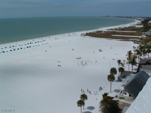 6400 Estero Boulevard 1000