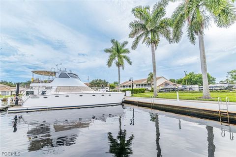 525 Newport Drive Naples FL 34114