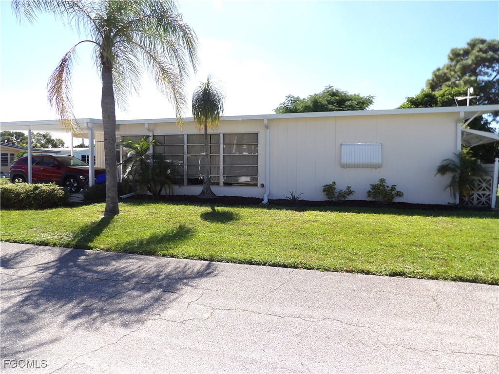 737 KNOTTY PINE Circle