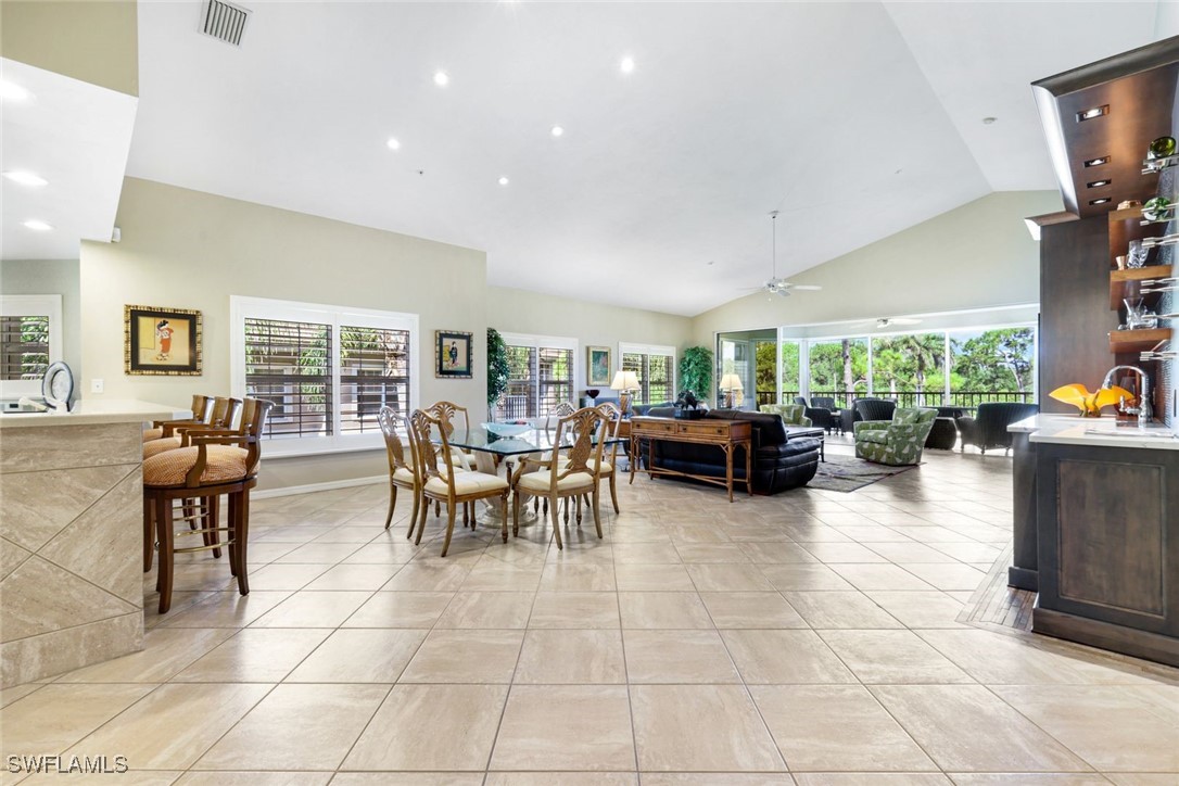26280 Devonshire Court 201