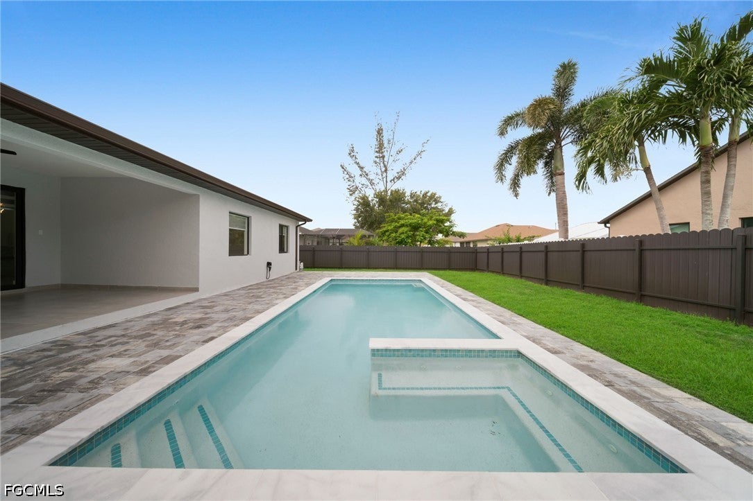 104 SW 34th Place