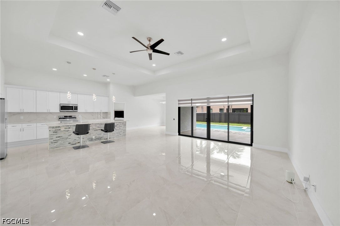 104 SW 34th Place