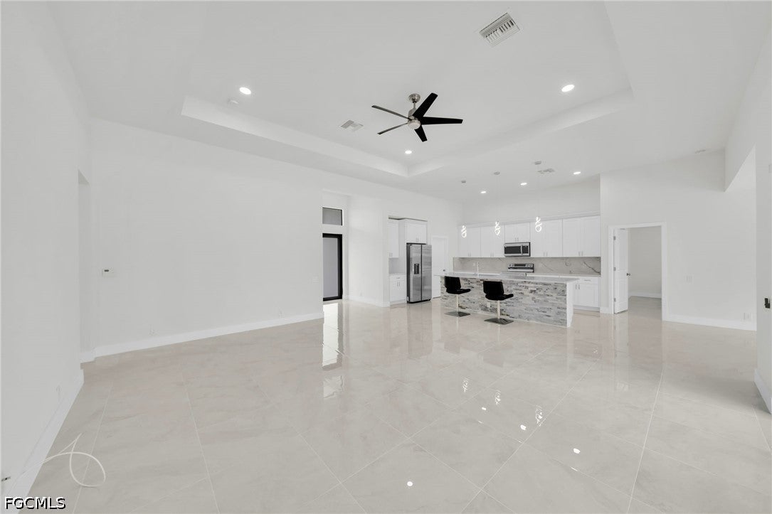 104 SW 34th Place