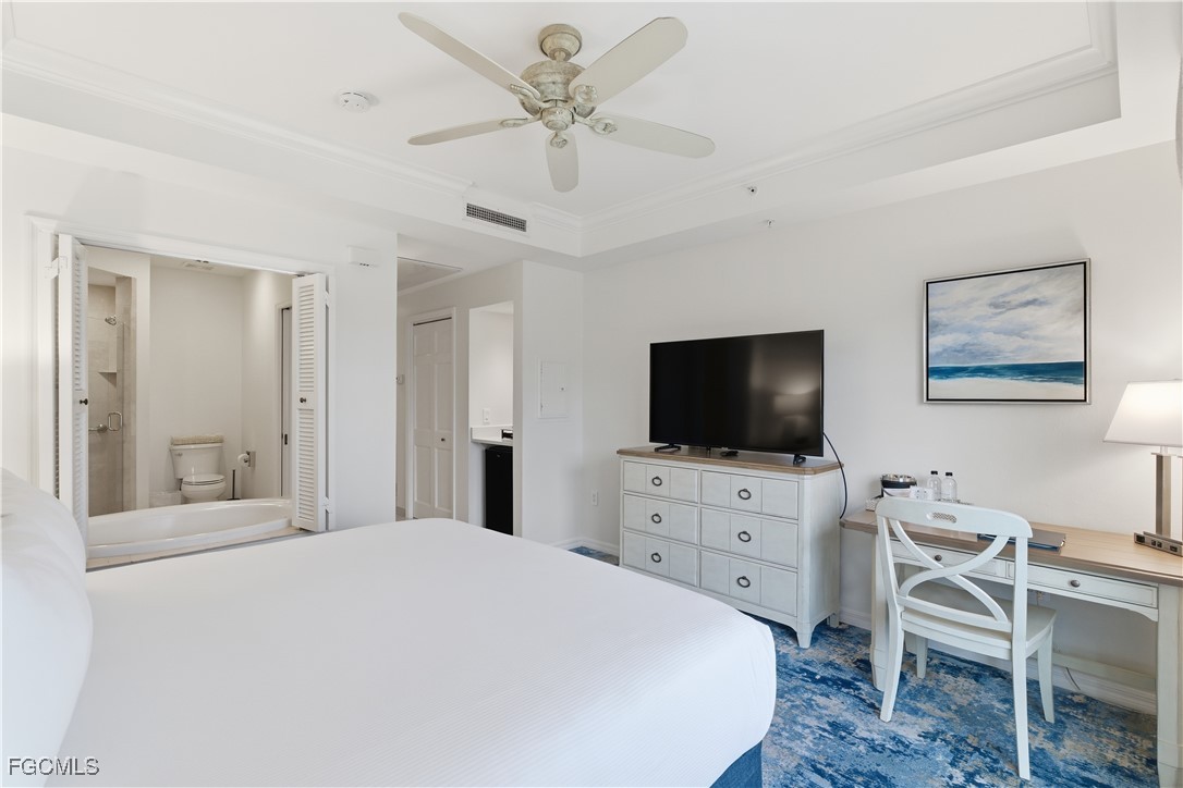 221 9th Street S 403