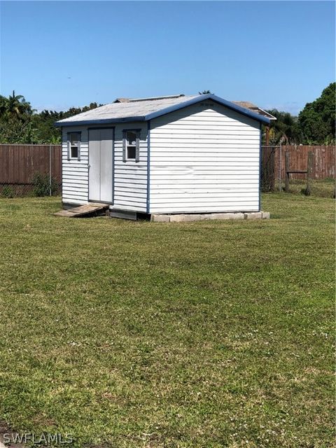 A home in CLEWISTON