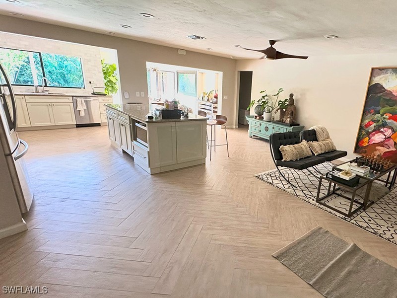5711 Grillet Place