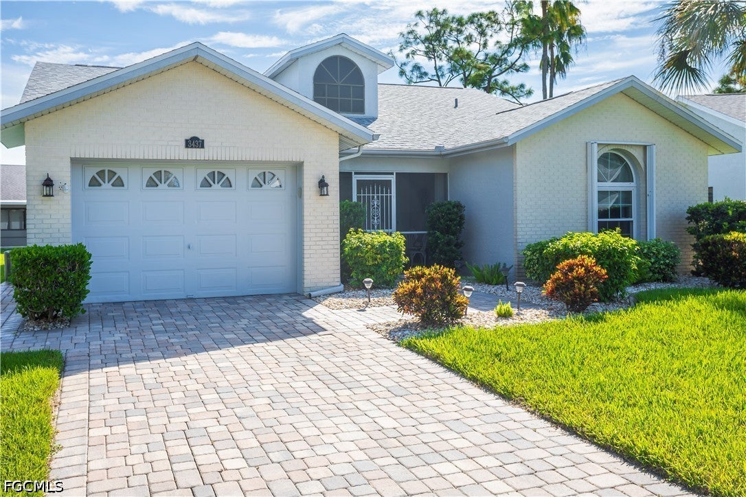 3437 Clubview Drive