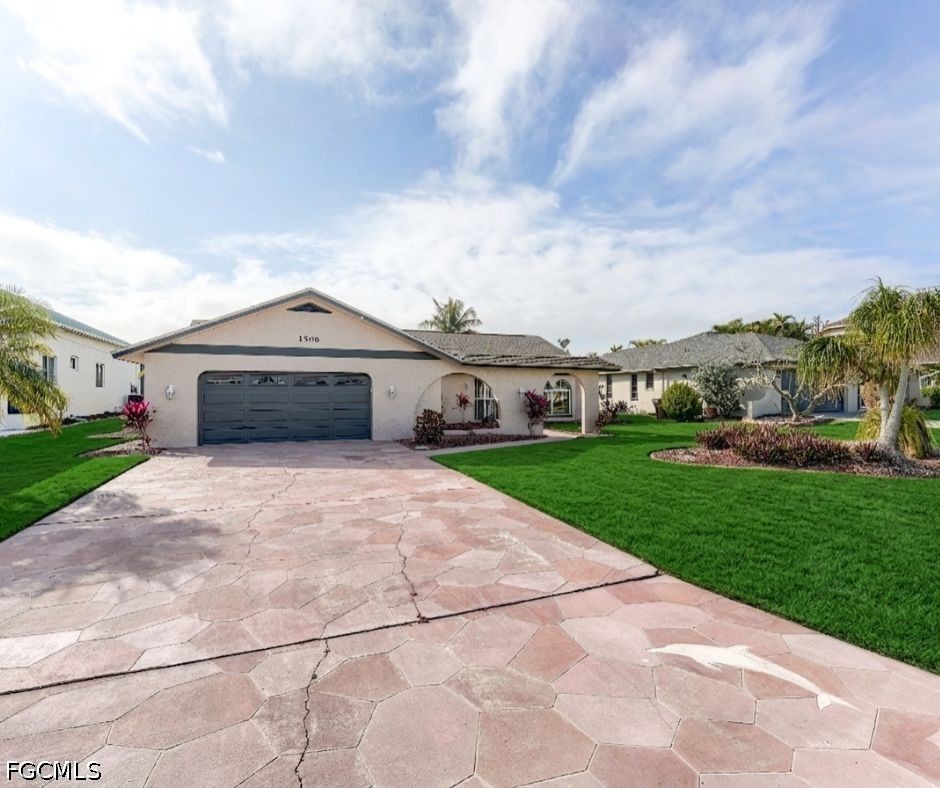 1506 SW 52nd Lane