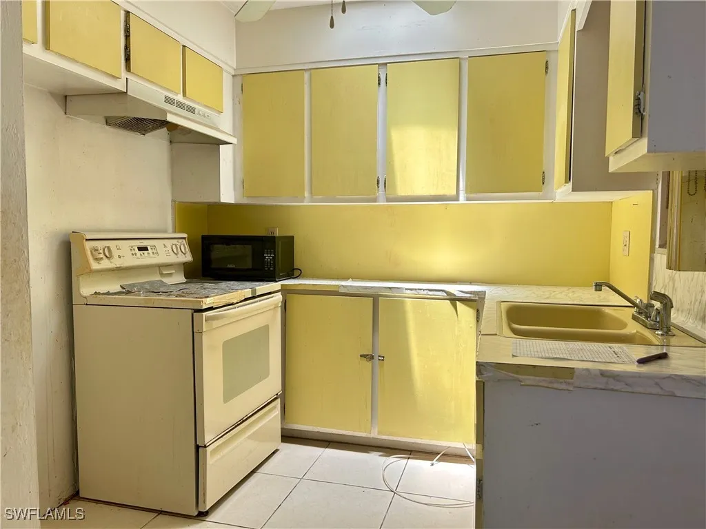 Lehigh Acres, Florida 33936, United States, 3 Bedrooms Bedrooms, ,3 BathroomsBathrooms,Residential,Active,160573