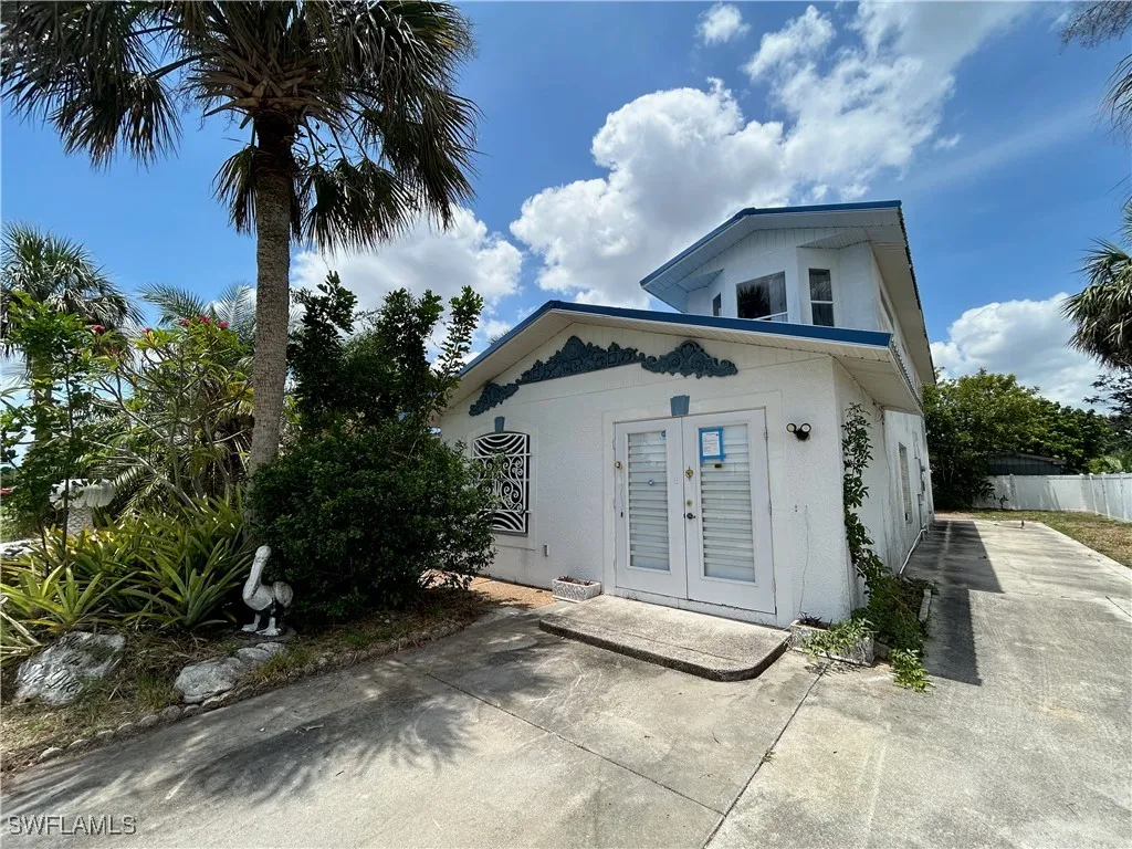 Lehigh Acres, Florida 33936, United States, 3 Bedrooms Bedrooms, ,3 BathroomsBathrooms,Residential,Active,160573