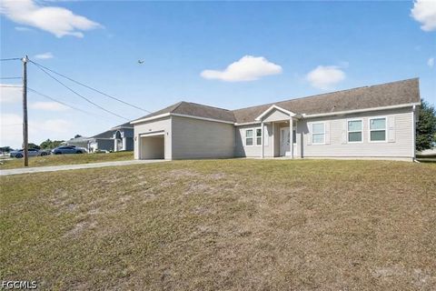 Tiny photo for 2808 34th Street SW, Lehigh Acres, FL 33976 (MLS # 2026022576)