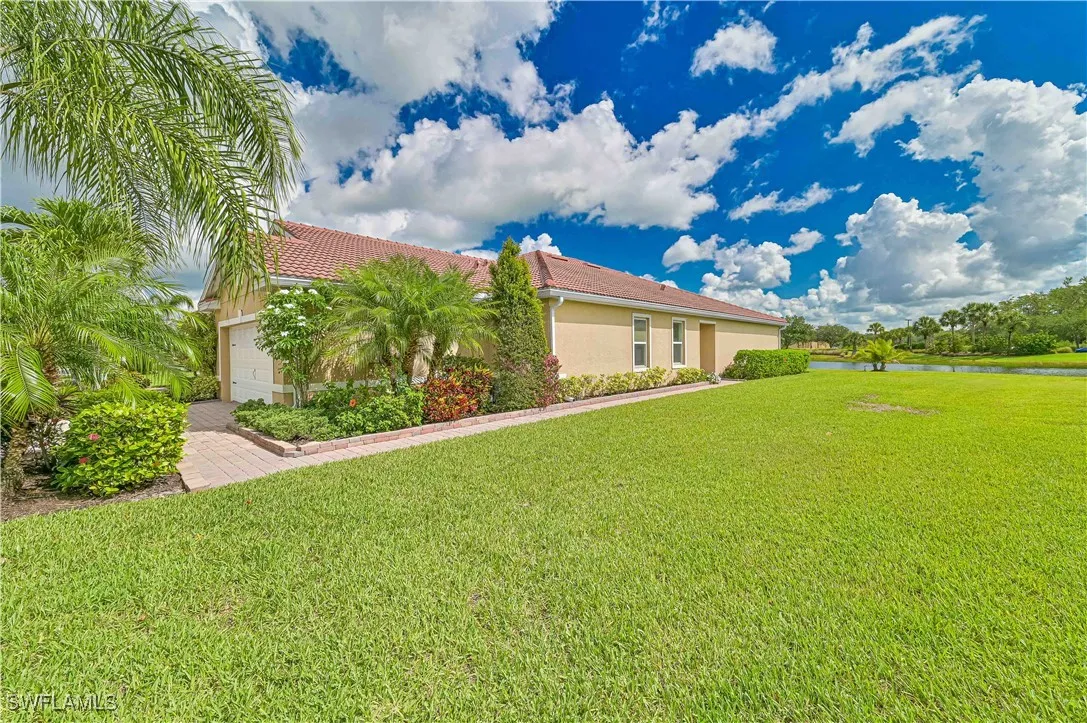 Alva, Florida 33920, United States, 2 Bedrooms Bedrooms, ,2 BathroomsBathrooms,Residential,Active,156774