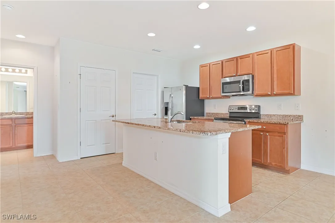 Alva, Florida 33920, United States, 2 Bedrooms Bedrooms, ,2 BathroomsBathrooms,Residential,Active,156774