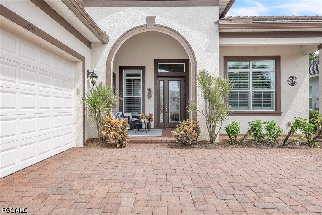 13741 Woodhaven Circle