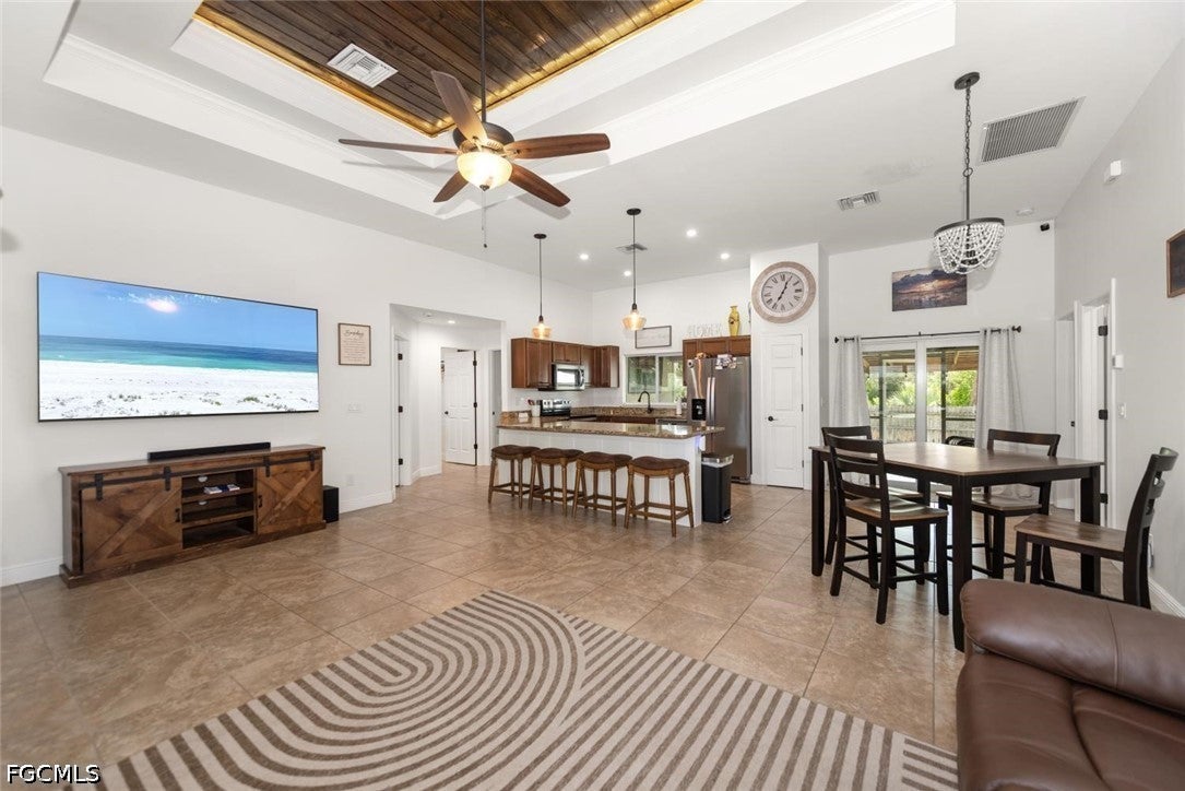 2401 Leavitt Road