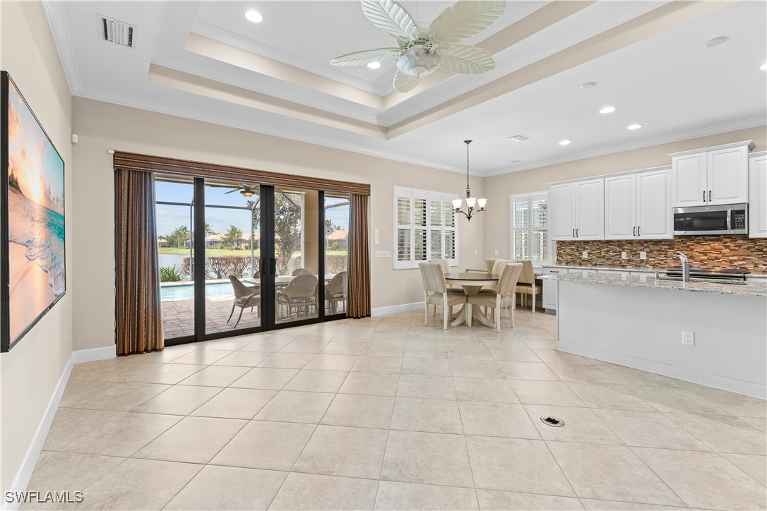9208 Isla Bella Circle