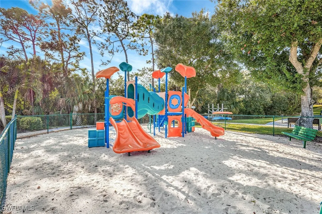 Bonita Springs, Florida 34135, United States, 3 Bedrooms Bedrooms, ,2 BathroomsBathrooms,Residential,Active,246720