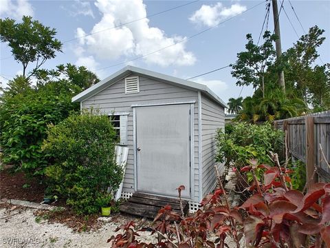 Tiny photo for 1016 Bayshore Avenue, Fort Myers, FL 33919 (MLS # 225059495)