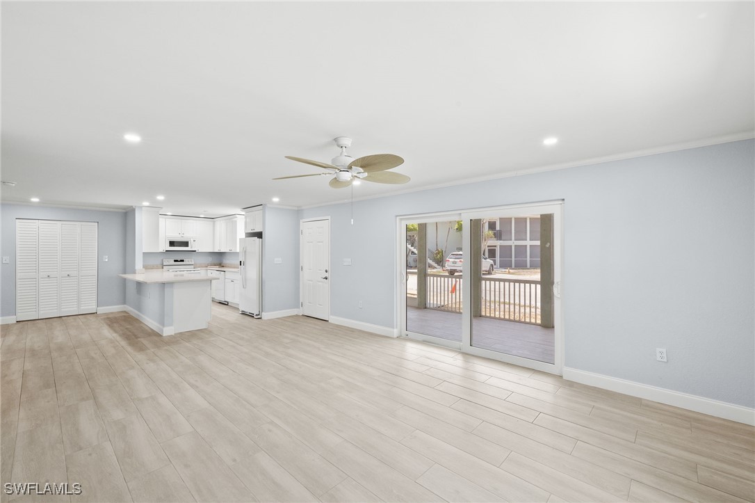 3045 Estero Boulevard 4-1