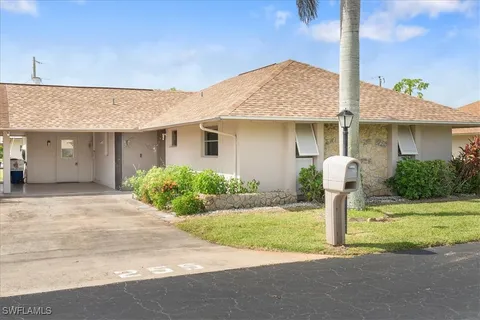 255 Briar Court, Lehigh Acres, FL 33936 - MLS#: 225000138