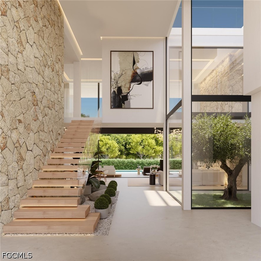 3965 W Riverside Drive