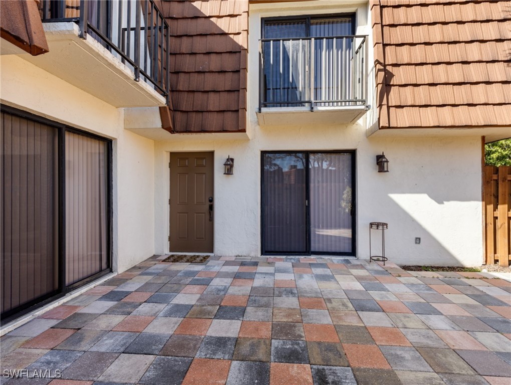 1430 Park Shore Circle 4