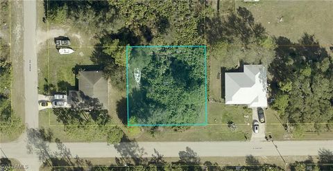 3803 E 21st Street Alva FL 33920