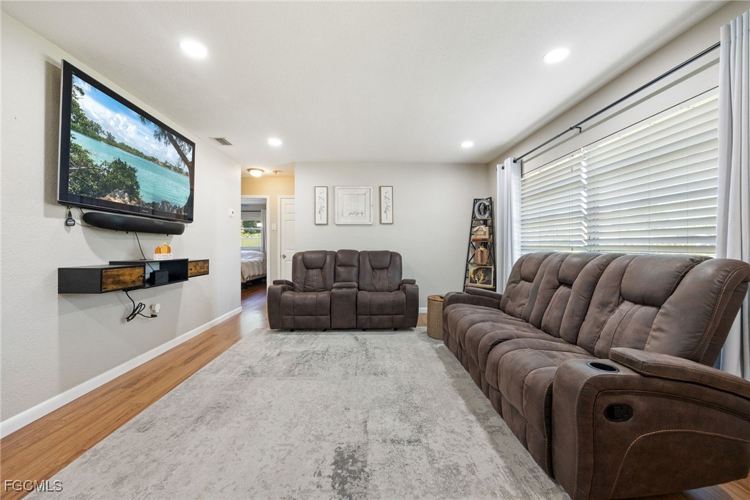 4546 Tennessee Way
