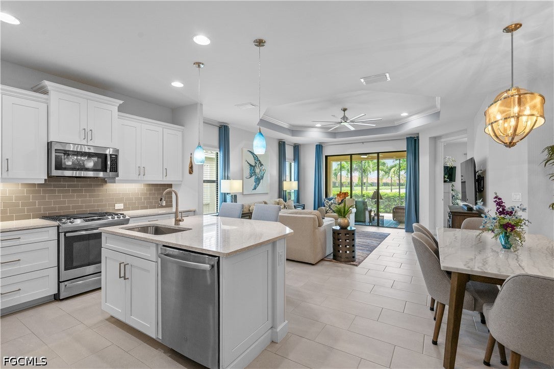 4233 Watercolor Way