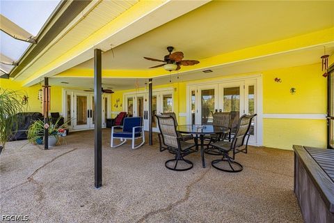 Tiny photo for 2507 LAKEVIEW Drive, Lehigh Acres, FL 33936 (MLS # 2026019996)