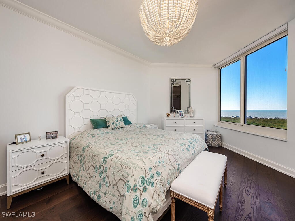 7117 PELICAN BAY Boulevard 1106