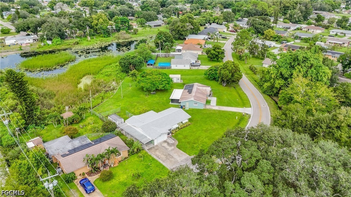 2901 Parkview Drive