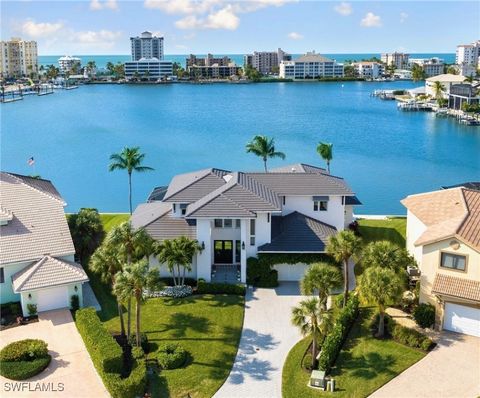 414 Palm Court Naples FL 34108