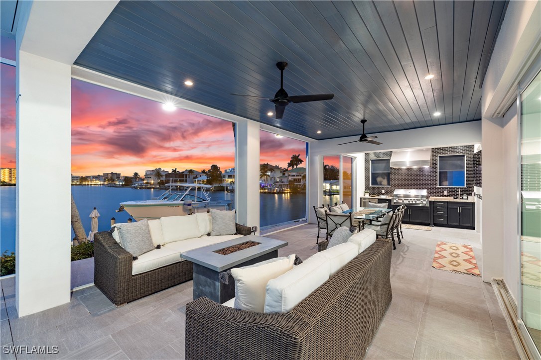 414 Palm Court
