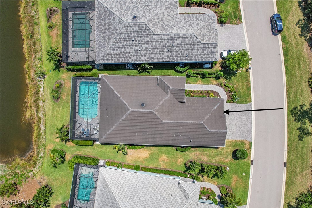 13725 Magnolia Isle Drive