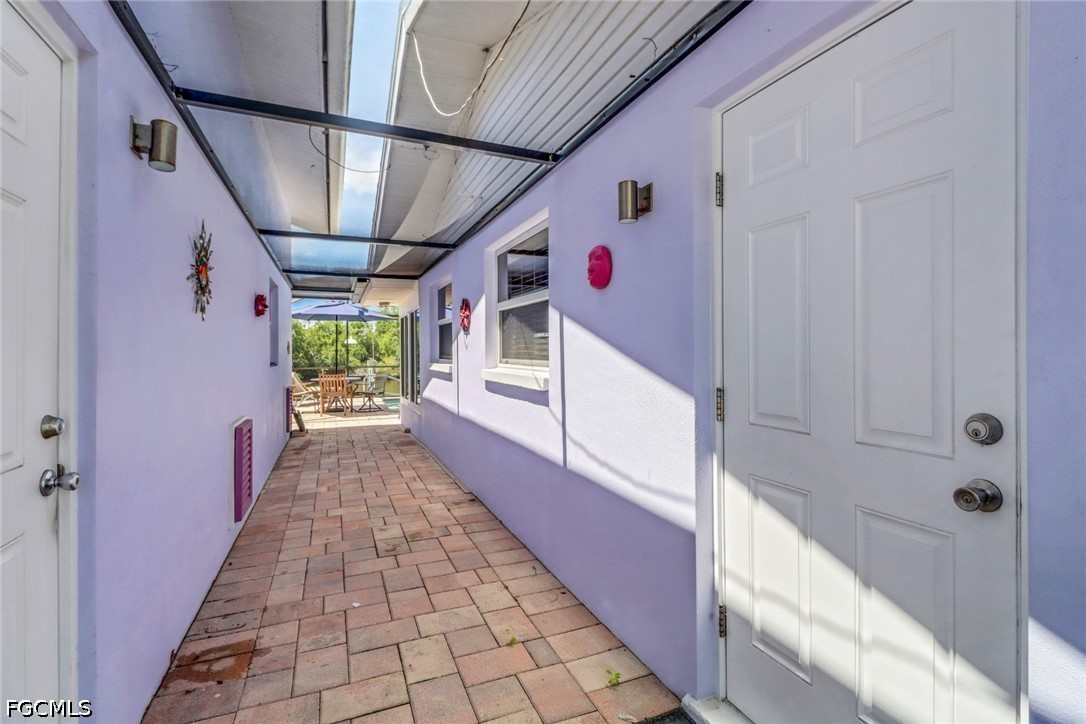 5251-5253 Serenity Cove