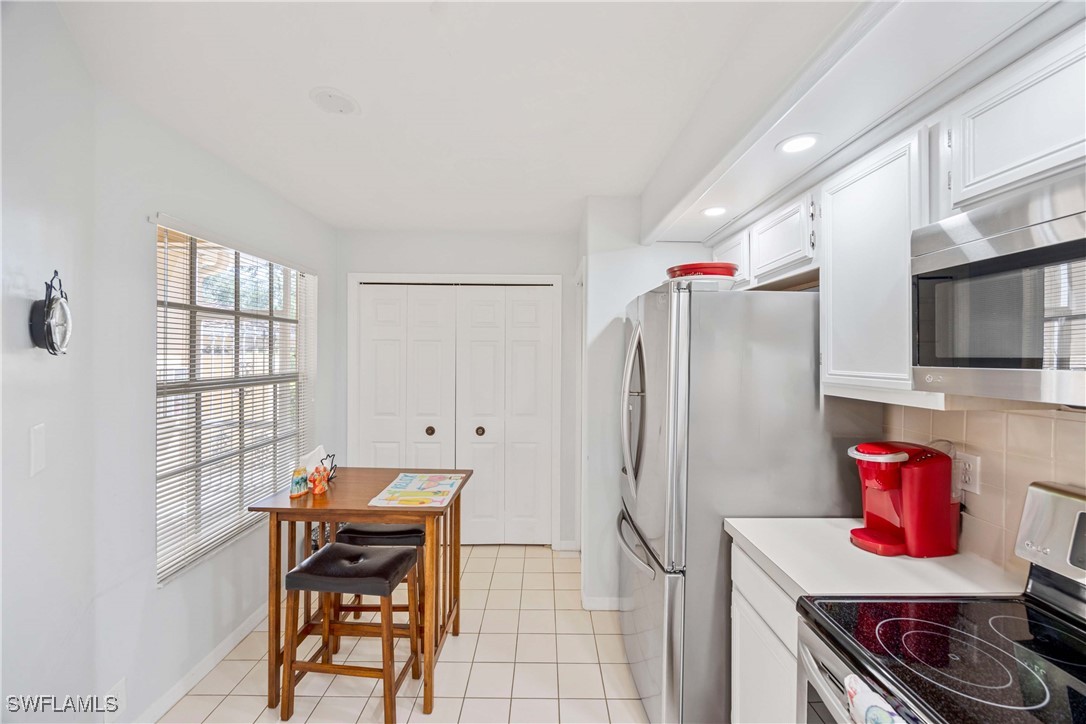 13046 Amberley Court 602R