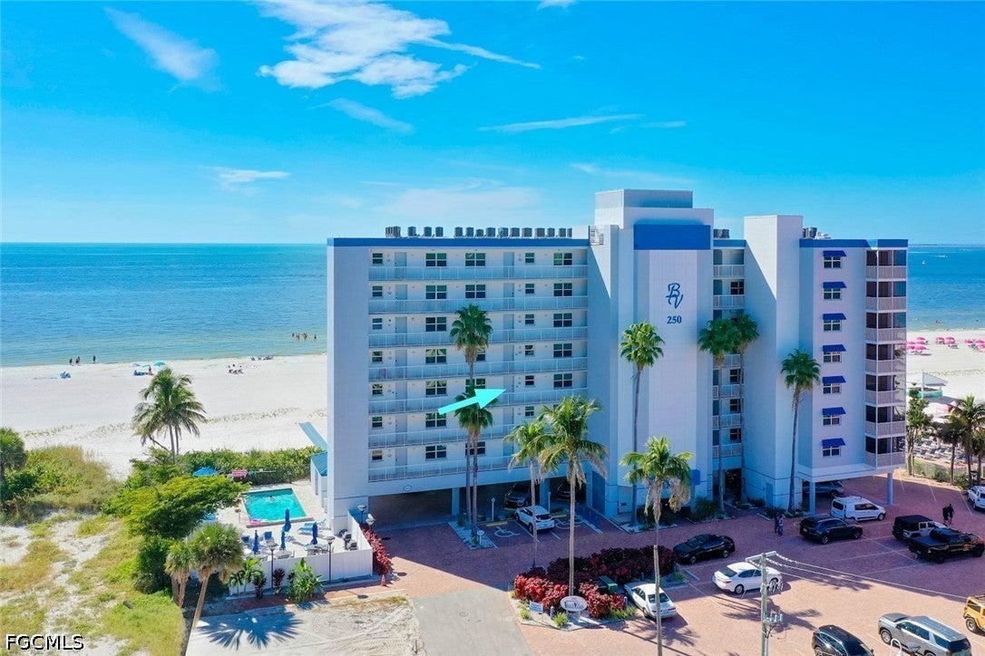 250 Estero Boulevard 302
