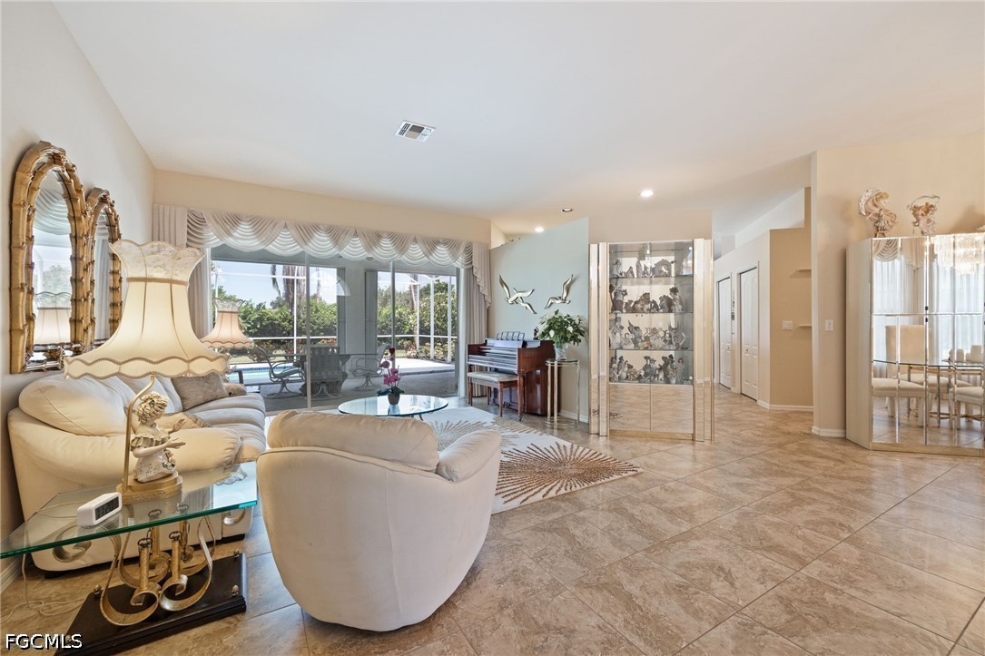 12762 Kedleston Circle